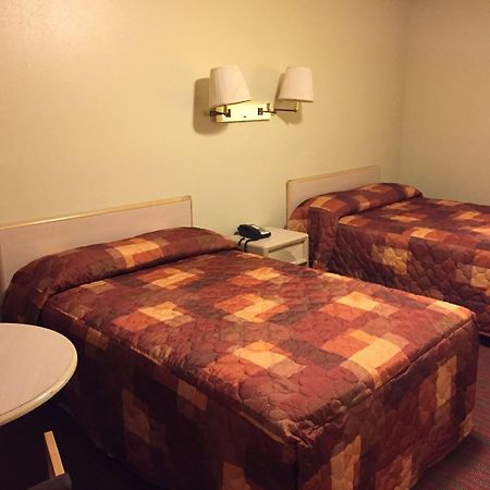 Sebring Inn מראה חיצוני תמונה