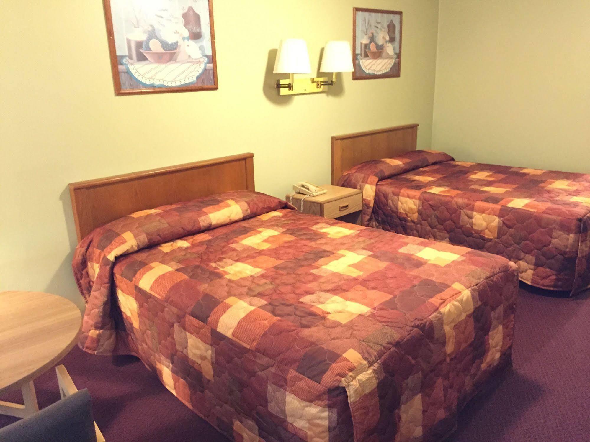 Sebring Inn מראה חיצוני תמונה