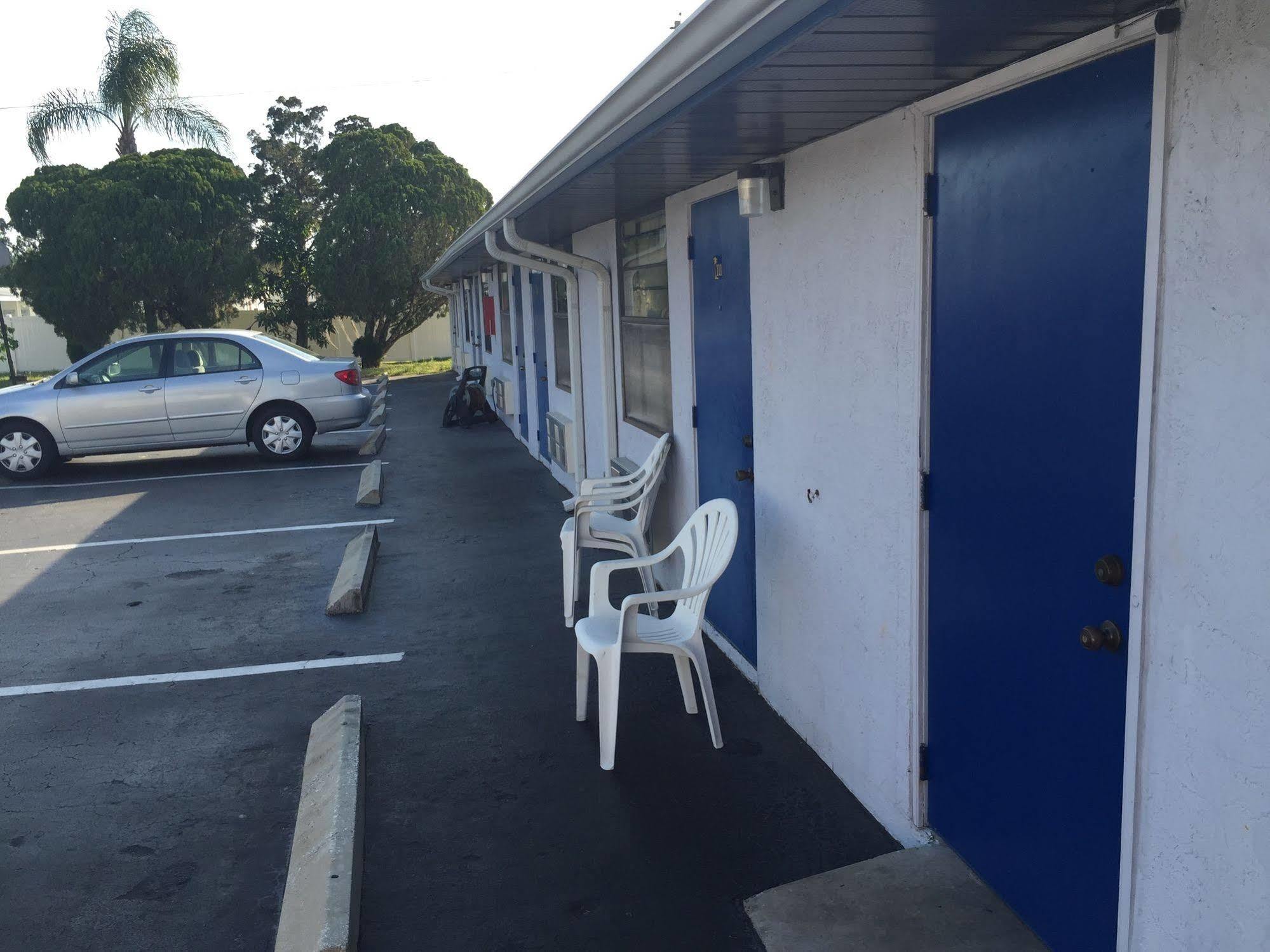 Sebring Inn מראה חיצוני תמונה